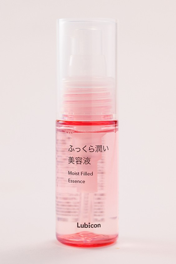 ふっくら潤い美容液